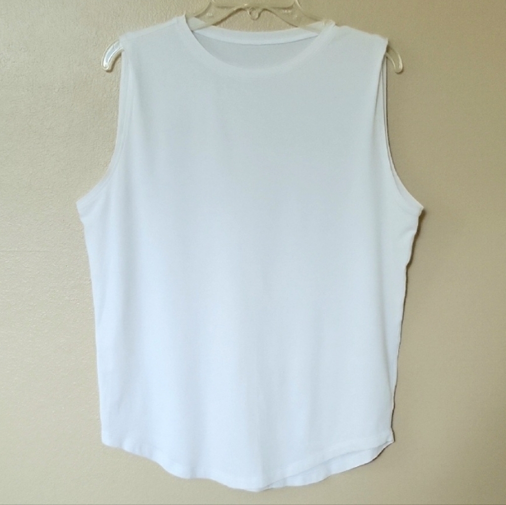 Lululemon Womens White Brunswick Muscle Tank Active Athletic Workout